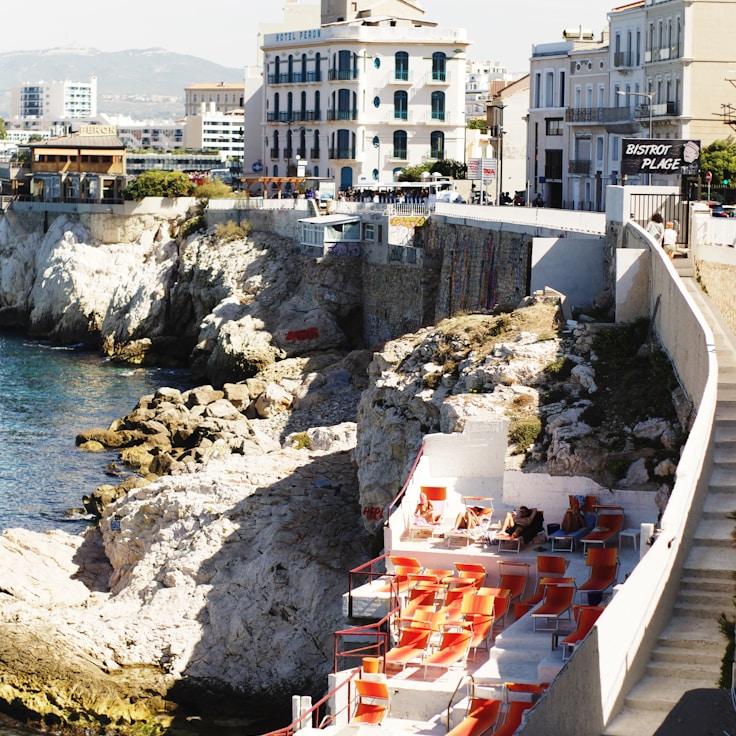 Family terraces and cafés for calm evenings in Madrid